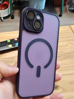 MagSafe Frosted Clear iPhone Case with Purple Border